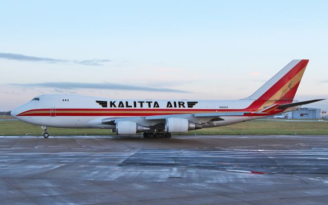 Boeing 747-400 (N402KZ) - kalitta air b747-481f n402kz dep shannon for chicago 6/1/18.