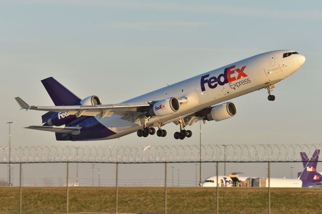 Boeing MD-11 (N614FE) - 23-L 11-28-23