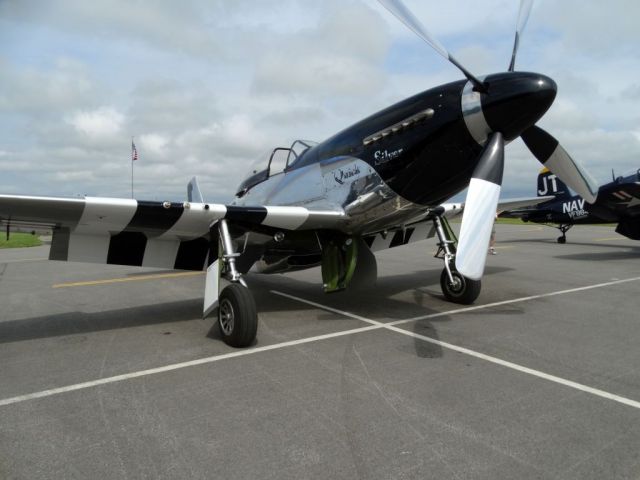 North American P-51 Mustang (N51HY)