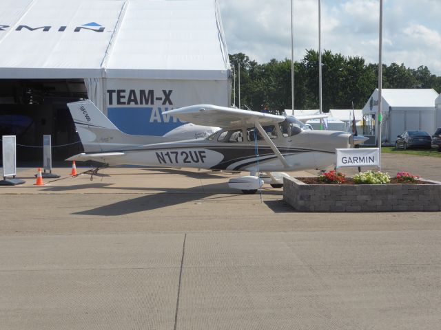 Cessna Skyhawk (N172UF)