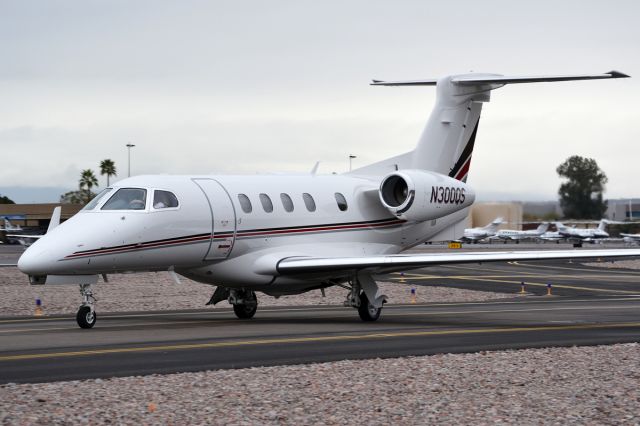 Embraer Phenom 300 (EJA300)