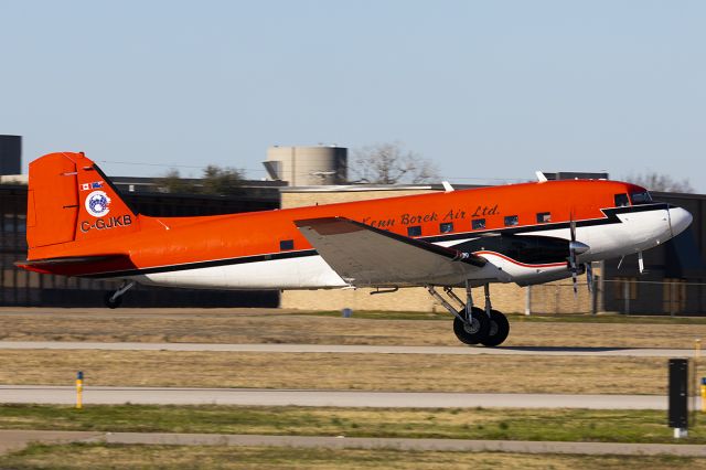 Douglas DC-3 (turbine) (C-GJKB)