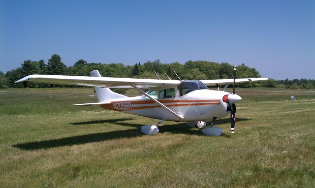 Cessna Skylane (N2056R)