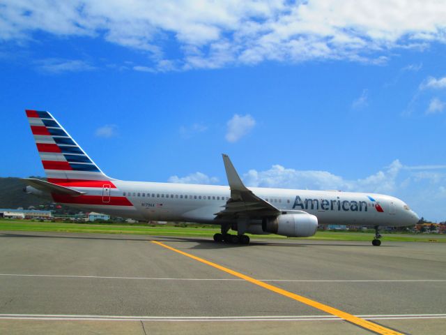 Boeing 757-200 (N179AA)