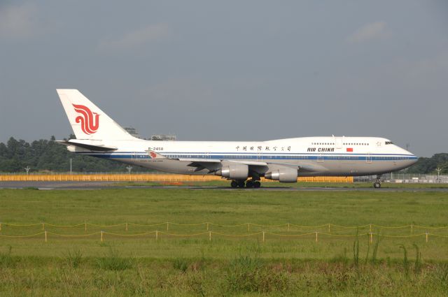Boeing 747-400 (B-2458) - Departure at Narita Intl Airport 16R on 2008/8/21