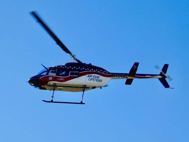 Bell JetRanger (N404AE) - Air Evac 61 departing Bolivar Medical Center 