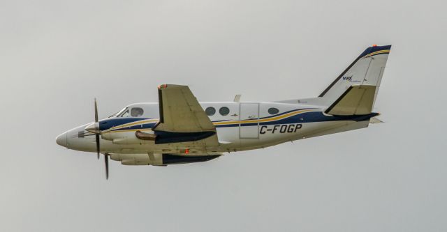 Beechcraft King Air 100 (C-FOGP)