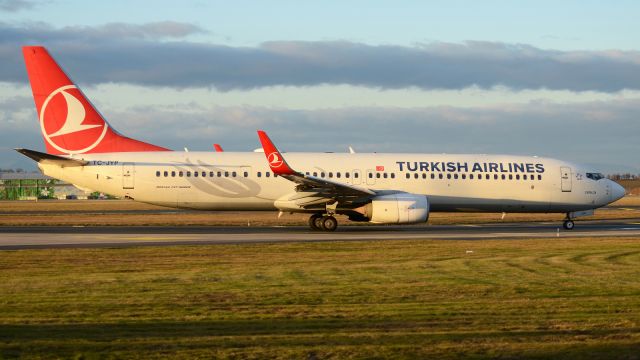 Boeing 737-900 (TC-JYP) - Boeing 737-9F2ER Turkish Airlines, Prague, Dec 20, 2023