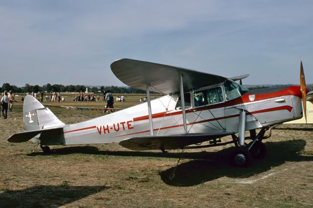 VH-UTE — - DE HAVILLAND DH-87A HORNET MOTH - REG : VH-UTE (CN 8023) - MANGALORE VIC. AUSTRALIA - YMNG (3/4/1983)