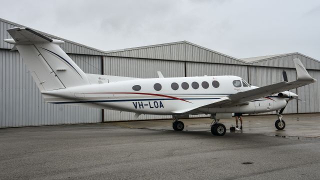 Beechcraft Super King Air 200 (VH-LOA)