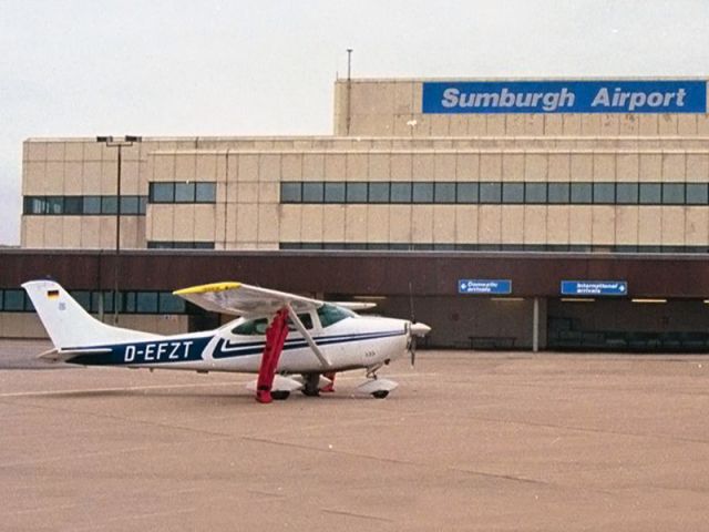 Cessna Skylane (D-EFZT) - On the way to Iceland. June 2000.