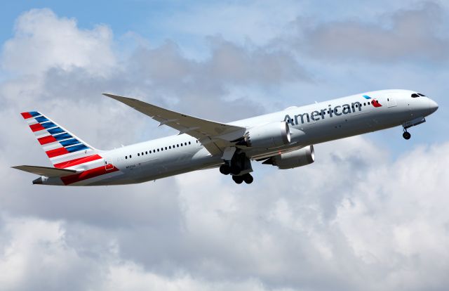 N831AA — - Climbing From Rwy 34L
