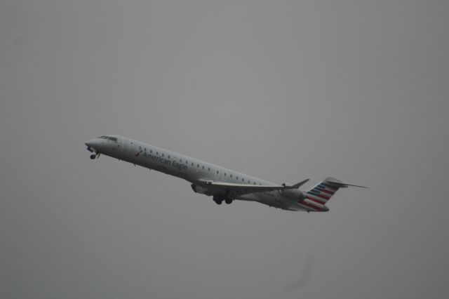 Canadair Regional Jet CRJ-900 (N586NN) - Feb. 24, 2022