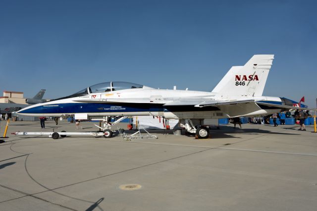 McDonnell Douglas FA-18 Hornet (N846NA)