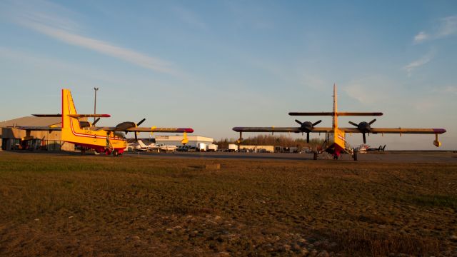 Canadair CL-215 (C-FTXJ)