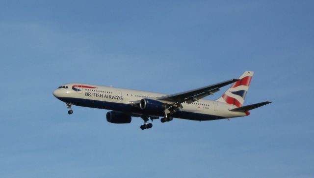 BOEING 767-300 (G-BNWW)