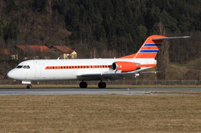 Fokker 70 (PH-KBX)