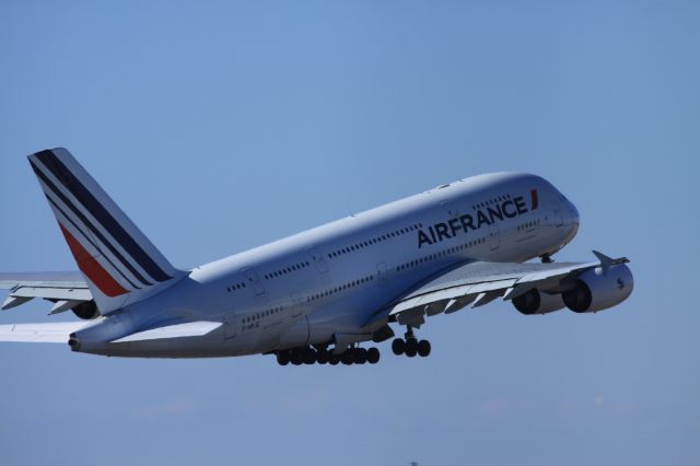 Airbus A380-800 (F-HPJE)