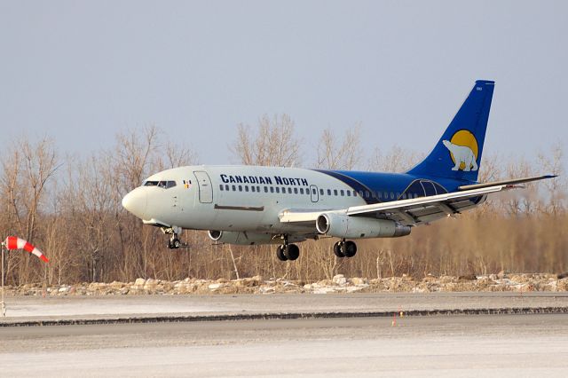 Boeing 737-200 (C-GSPW)