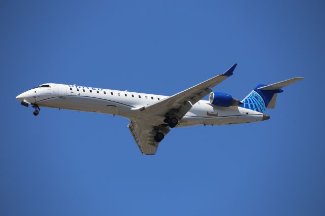 Canadair Regional Jet CRJ-700 (N793SK)