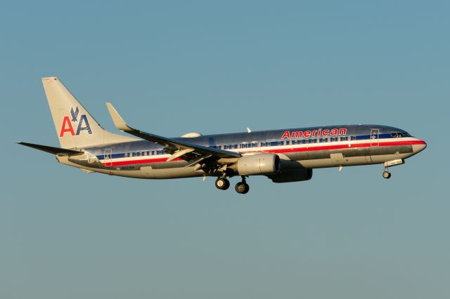 Boeing 737-800 (N921NN) - Taken August 12 2019 at Founders' Plaza at Dallas-Fort Worth International.