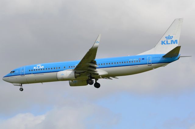 Boeing 737-800 (PH-BXU)
