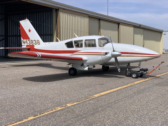 Piper Aztec (N43838)