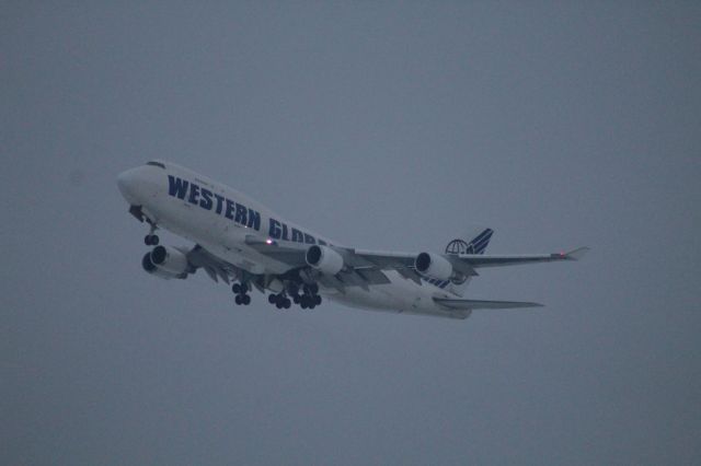 Boeing 747-400 (N344KD) - Western Global 747-400F departing runway 28R at Chicago O'hare to Seoul