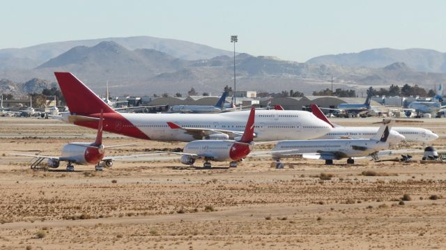 BOEING 737-400 — - Multiple aircraft that never leave VCV the same (or never leave at all).