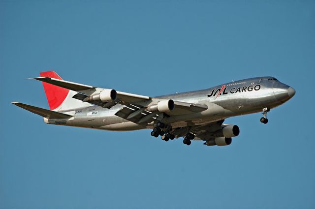 Boeing 747-200 (JA8180)