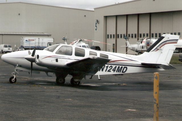 Beechcraft Baron (58) (N124MD) - Seen here in Sep-06.