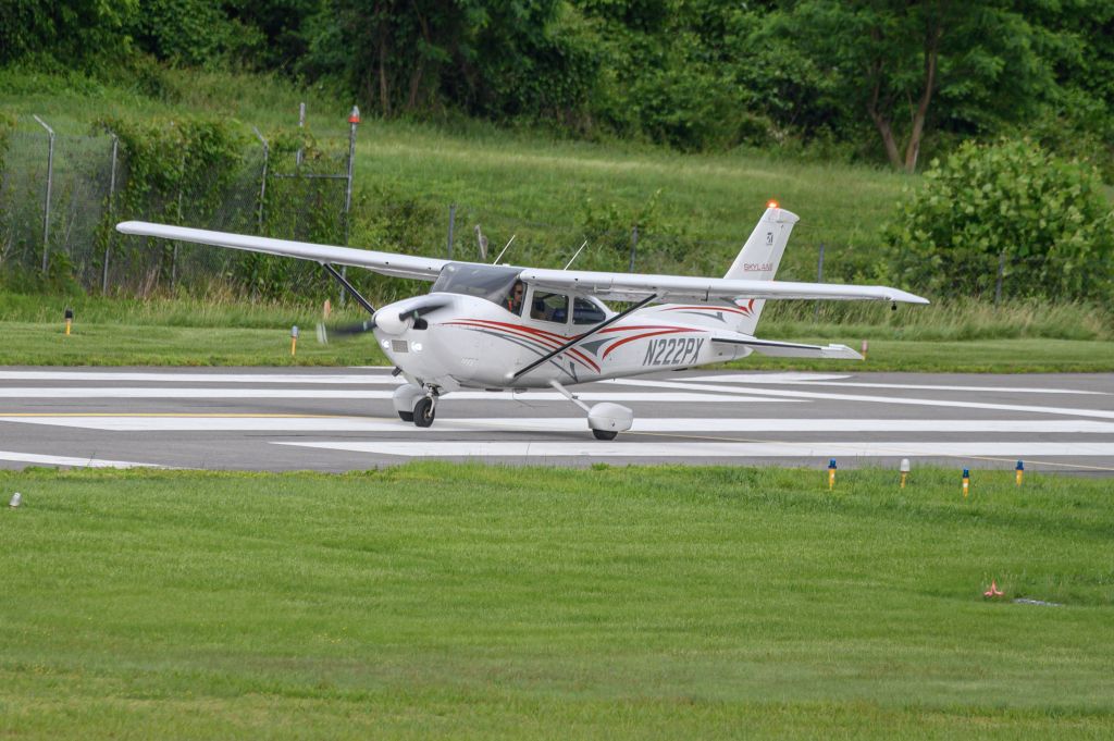 Cessna Skylane (N222PX)