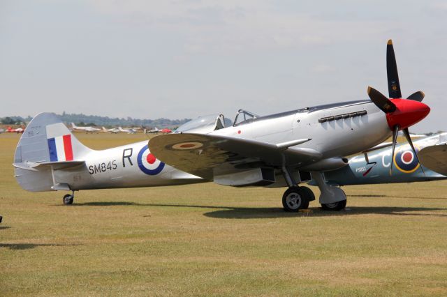 SUPERMARINE Spitfire (G-BUOS) - Supermarine Spitfire XVIIIbr /Manufactured in 1945, UKbr /Photo: 11.07.2015