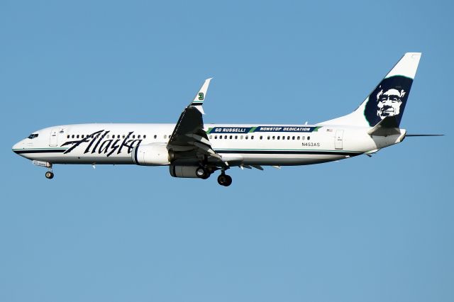 Boeing 737-900 (N453AS) - Alaska 12 in the updated Go Russell livery arriving from Seattle