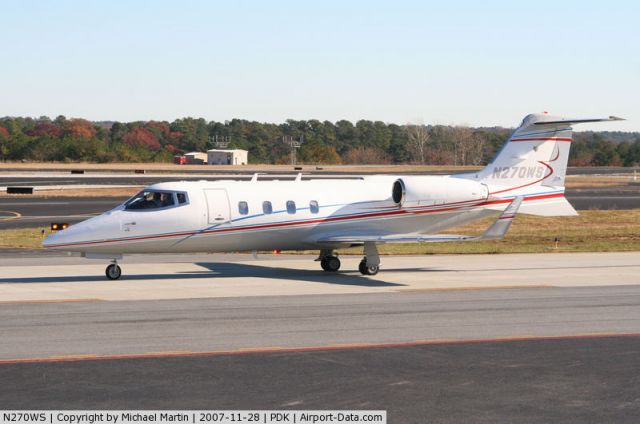 Learjet 55 (N270WS)