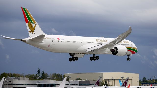 Boeing 787-9 Dreamliner (A9C-FG) - BOE270 from KIAD on final to Rwy 16R to complete a flight test on 9.17.19. (ln 910 / cn 39986).