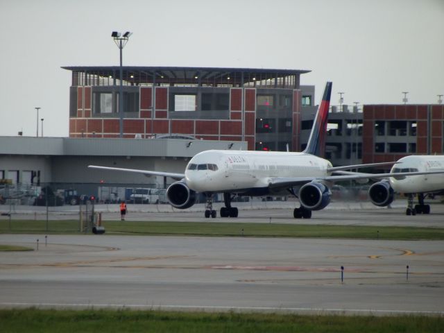 BOEING 767-300 (N617DL) - Diverted flights bound for DTW; Landed at GRR because of storms in Detroit.