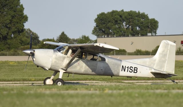 Cessna Skywagon (N1SB) - Airventure 2019