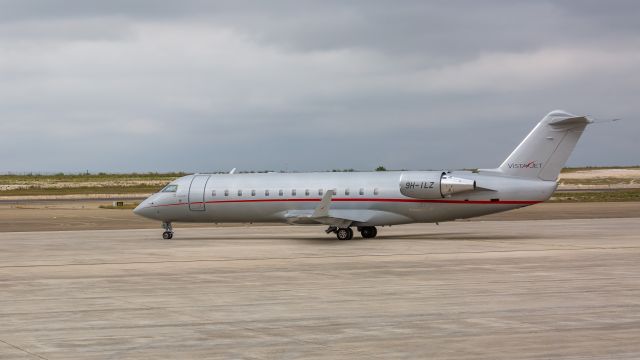 Canadair Regional Jet CRJ-200 (9H-ILZ)