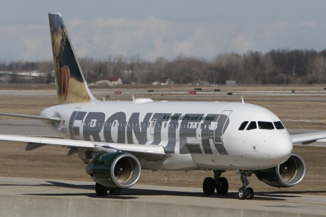 Airbus A319 (N952FR) - March 27, 2011 - moose was on the loose in Detroit 