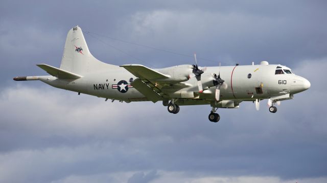 Lockheed P-3 Orion (16-0610) - A USN P-3C Orion (Code: 610 / Ser#160610 / cn 5659) on final to Rwy 16R for a touch / go on 11.6.18.  The aircraft is attached to VQ-1 based at NAS Whidbey Island, WA.