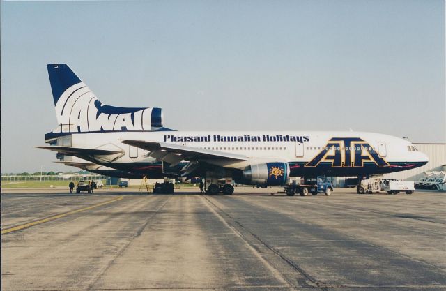 Lockheed L-1011 TriStar (N163AT)