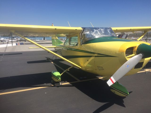 Cessna Skylane (N8935G)