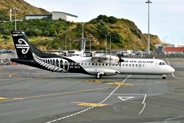 ATR ATR-72 (ZK-MVH)