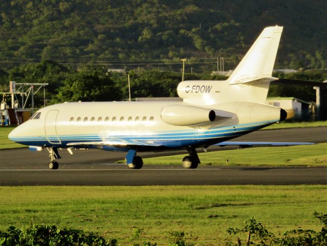 Dassault Falcon 900 (C-FDOW)