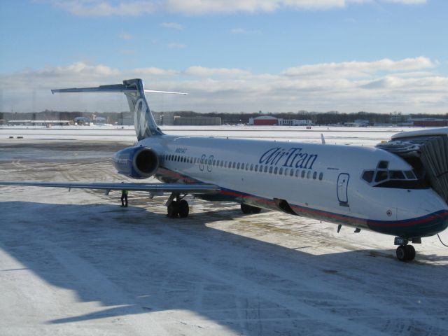 Boeing 717-200 (N921AT)