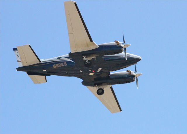 Beechcraft King Air 90 (N90KS)