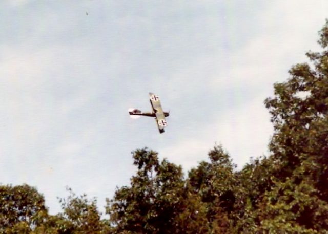 — — - Old Rhinebeck Aerodrome