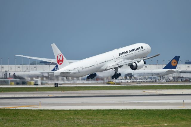 BOEING 777-300 (JA737J) - Departing 10-L on 06-29-19 to NRT