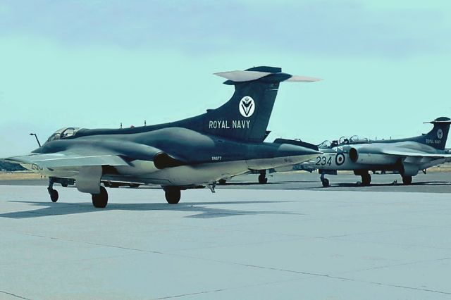 Hawker Siddeley Buccaneer (XN977) - Blackburn Buccaneer S2 RAAF Pearce (YPEA) 230V  XN977